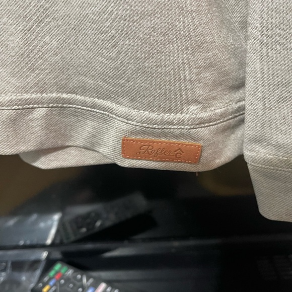 Rafter C 1/4 zip pullover. New without tags. Never worn. - Picture 2 of 4